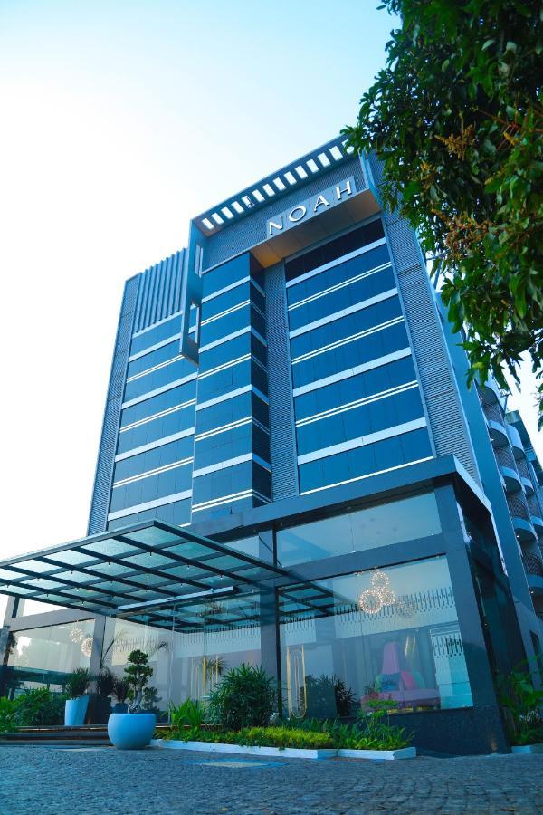 Noah Sky Suites Kochi Zewnętrze zdjęcie