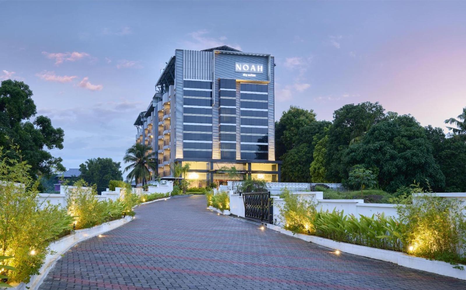 Noah Sky Suites Kochi Zewnętrze zdjęcie